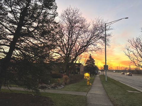 Tiny photo for 11101 O Gorman Drive #21A, Palos Hills, IL 60465 (MLS # 12536523)