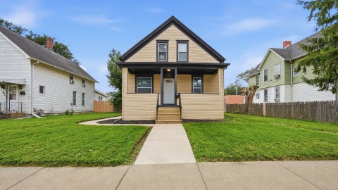 Photo of 319 Willow Avenue, Joliet, IL 60436 (MLS # 12740686)