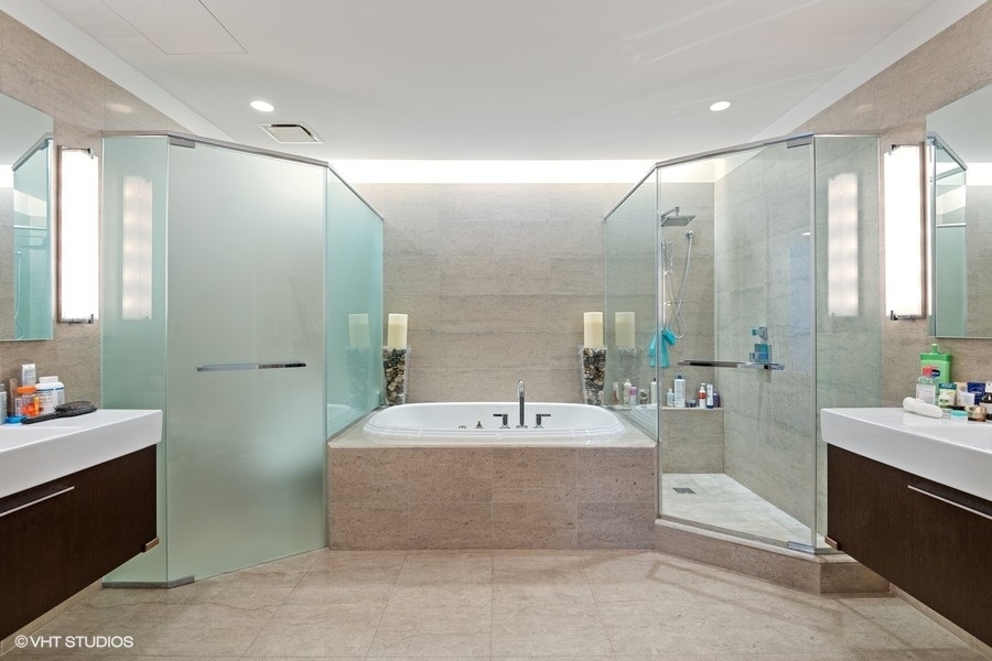 401 N Wabash Avenue 51D