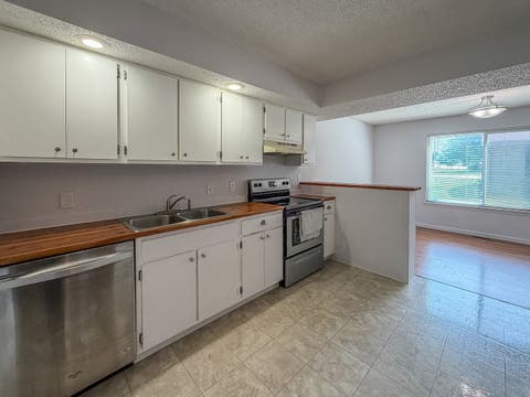 Tiny photo for 1120 Kara Drive #1120, Champaign, IL 61822 (MLS # 12708236)