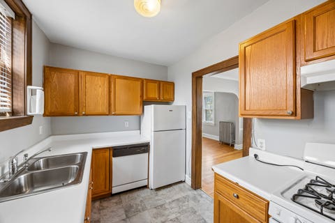 Tiny photo for 5 Randolph Street #3C, Oak Park, IL 60302 (MLS # 12714989)