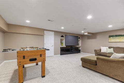 Tiny photo for 371 Sycamore Street, Vernon Hills, IL 60061 (MLS # 12593898)