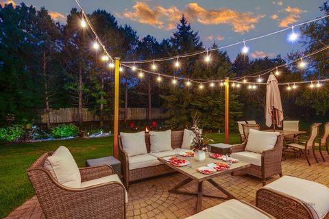 Tiny photo for 371 Sycamore Street, Vernon Hills, IL 60061 (MLS # 12593898)