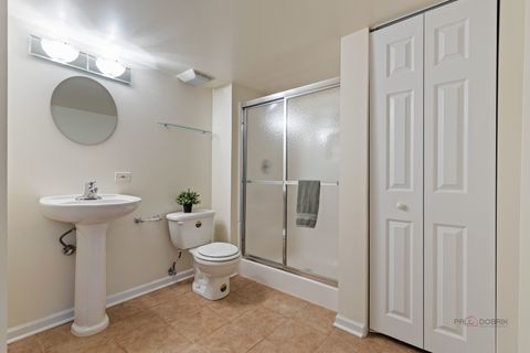 Tiny photo for 371 Sycamore Street, Vernon Hills, IL 60061 (MLS # 12593898)