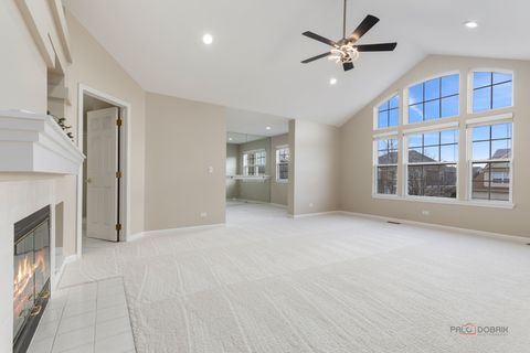 Tiny photo for 371 Sycamore Street, Vernon Hills, IL 60061 (MLS # 12593898)