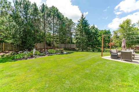 Tiny photo for 371 Sycamore Street, Vernon Hills, IL 60061 (MLS # 12593898)