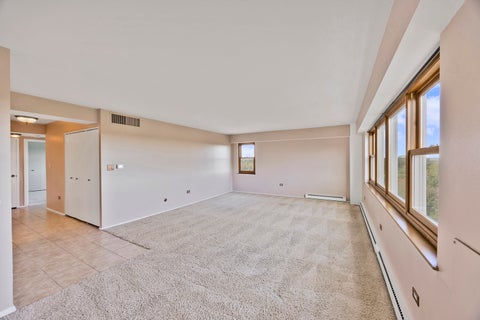Tiny photo for 141 N LA GRANGE Road #901, La Grange, IL 60525 (MLS # 12769011)