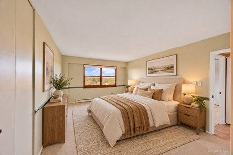 Tiny photo for 141 N LA GRANGE Road #901, La Grange, IL 60525 (MLS # 12769011)