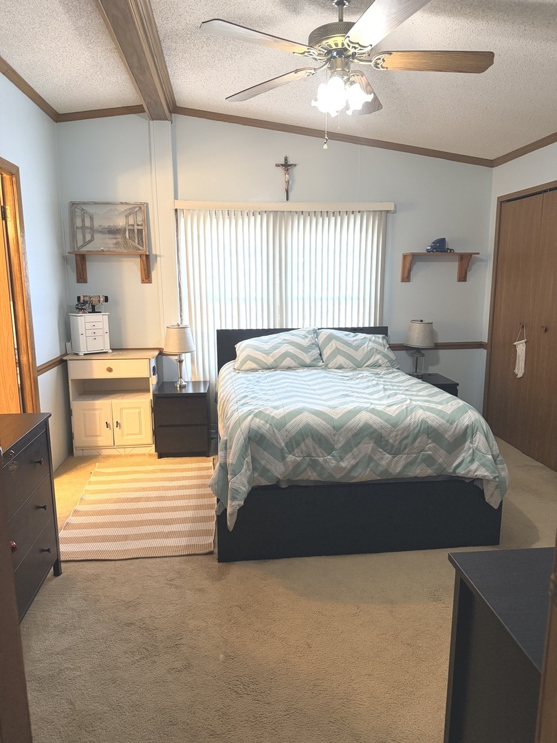8800 S Harlem Avenue 2000A