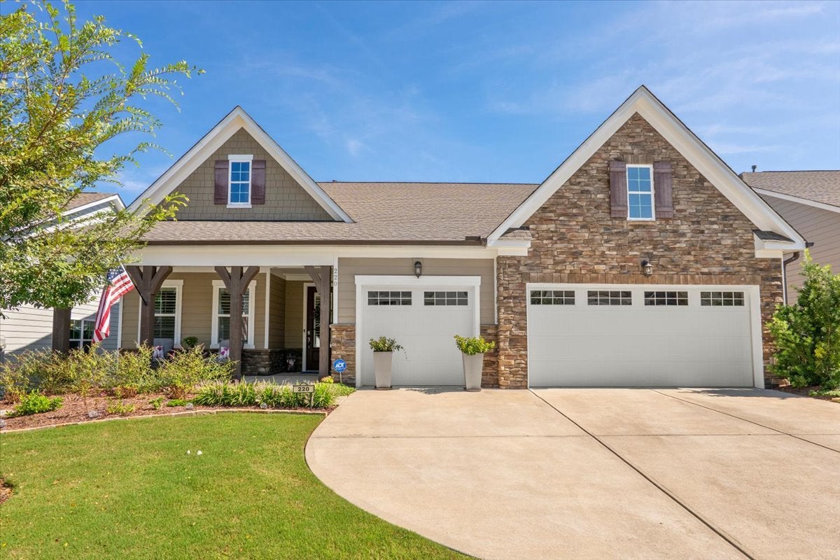 220 Ivory Lane