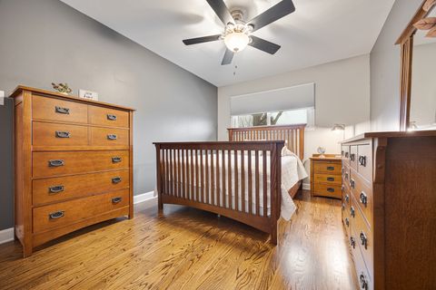 Tiny photo for 1811 AZALEA Lane, Mount Prospect, IL 60056 (MLS # 12671541)