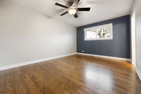 Tiny photo for 1811 AZALEA Lane, Mount Prospect, IL 60056 (MLS # 12671541)