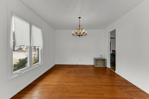 Tiny photo for 511 W Arquilla Drive, Glenwood, IL 60425 (MLS # 12526387)