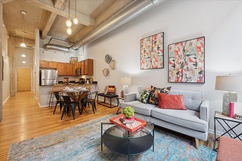 Tiny photo for 1735 N Paulina Street #214, Chicago, IL 60622 (MLS # 12557506)