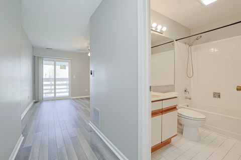 Tiny photo for 1120 Courtland Drive, Buffalo Grove, IL 60089 (MLS # 12576807)