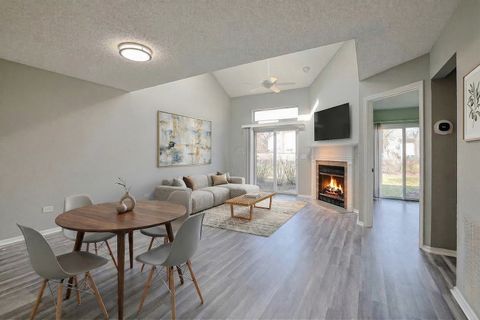 Tiny photo for 1120 Courtland Drive, Buffalo Grove, IL 60089 (MLS # 12576807)