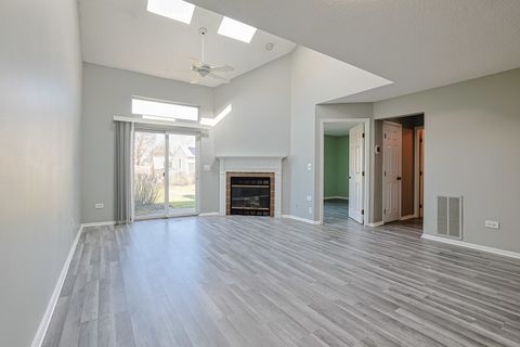 Tiny photo for 1120 Courtland Drive, Buffalo Grove, IL 60089 (MLS # 12576807)