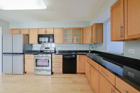 Tiny photo for 1120 Courtland Drive, Buffalo Grove, IL 60089 (MLS # 12576807)