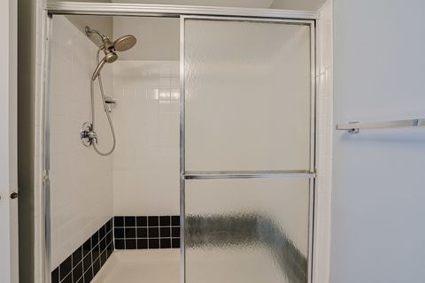 Tiny photo for 1120 Courtland Drive, Buffalo Grove, IL 60089 (MLS # 12576807)