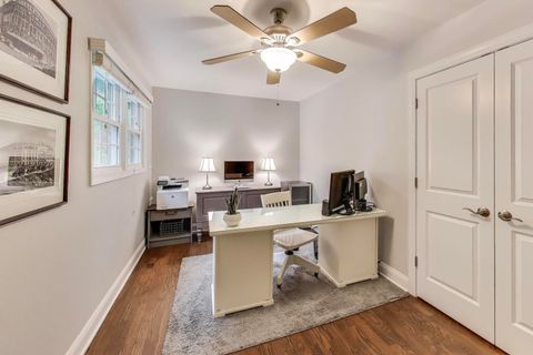 Tiny photo for 833 Fairlawn Avenue, Libertyville, IL 60048 (MLS # 12602467)