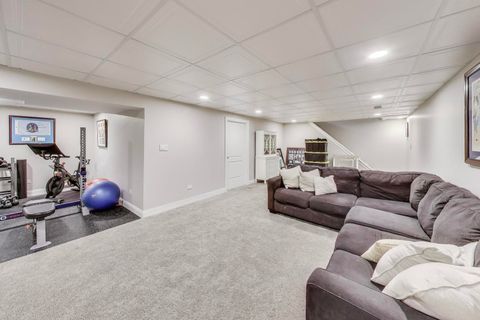 Tiny photo for 833 Fairlawn Avenue, Libertyville, IL 60048 (MLS # 12602467)