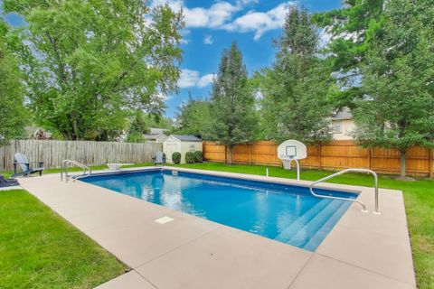 Tiny photo for 833 Fairlawn Avenue, Libertyville, IL 60048 (MLS # 12602467)