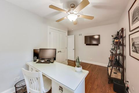 Tiny photo for 833 Fairlawn Avenue, Libertyville, IL 60048 (MLS # 12602467)