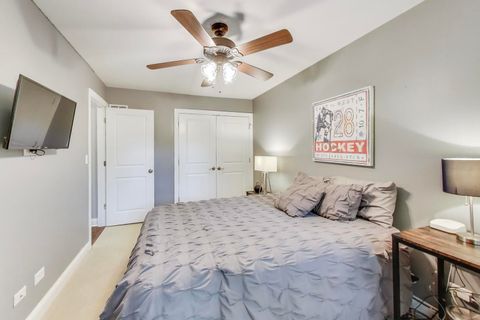 Tiny photo for 833 Fairlawn Avenue, Libertyville, IL 60048 (MLS # 12602467)