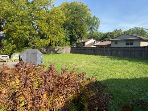 Tiny photo for 527 N Lyle Avenue, Elgin, IL 60123 (MLS # 12470732)