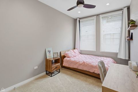 Tiny photo for 2657 N Hermitage Avenue, Chicago, IL 60614 (MLS # 12603014)