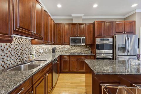 Tiny photo for 2657 N Hermitage Avenue, Chicago, IL 60614 (MLS # 12603014)