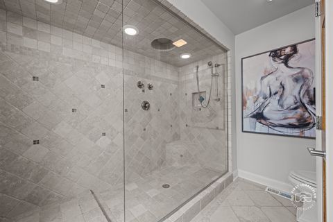 Tiny photo for 1127 Gilbert Avenue #1127, Downers Grove, IL 60515 (MLS # 12638488)