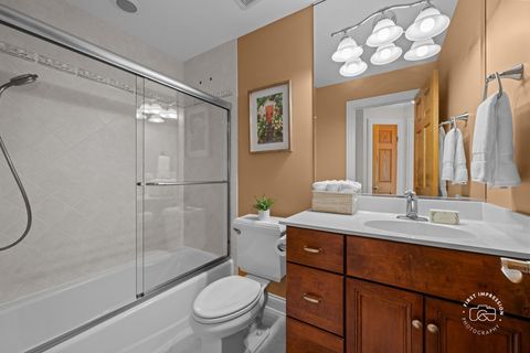 Tiny photo for 1127 Gilbert Avenue #1127, Downers Grove, IL 60515 (MLS # 12638488)