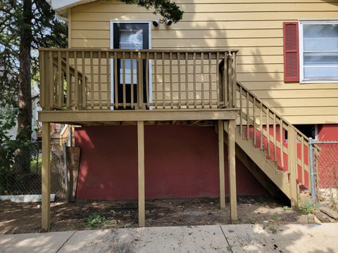 Tiny photo for 1606 Indiana Street, Bloomington, IL 61701 (MLS # 12471052)