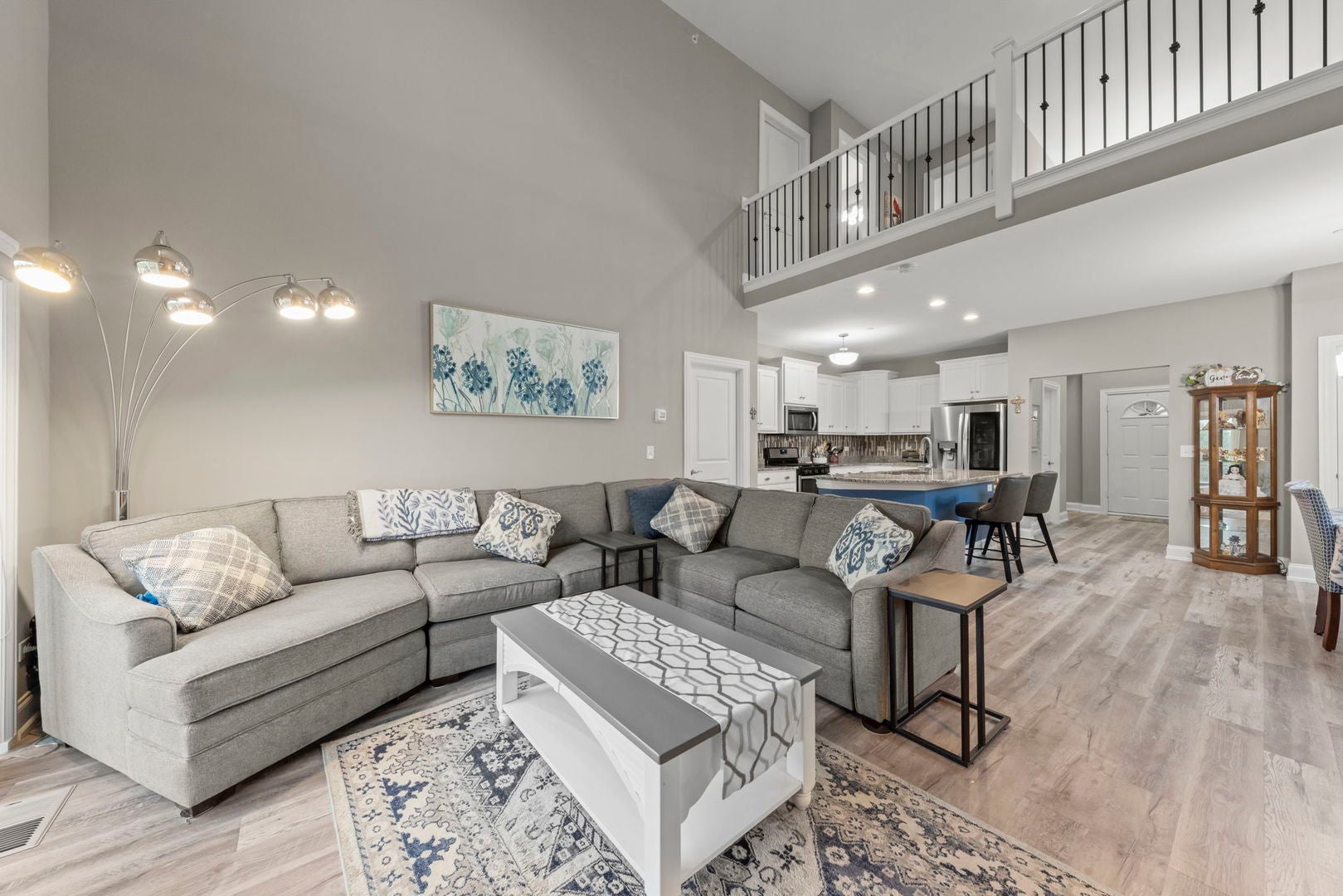 9437 Parkwood Lane