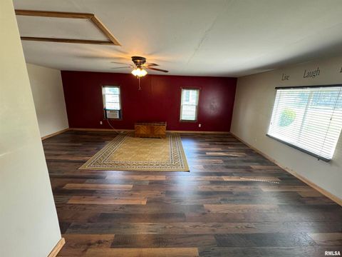 Tiny photo for 7 HOLLY Lane, Flora, IL 62839 (MLS # EB459894)