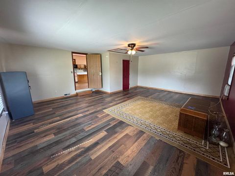 Tiny photo for 7 HOLLY Lane, Flora, IL 62839 (MLS # EB459894)