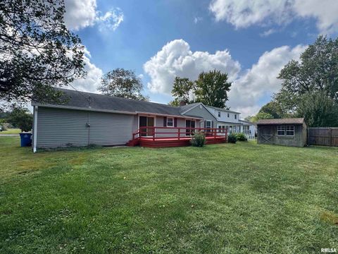 Tiny photo for 7 HOLLY Lane, Flora, IL 62839 (MLS # EB459894)