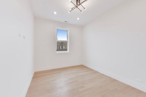 Tiny photo for 1244 N Kedzie Avenue #4, Chicago, IL 60651 (MLS # 12611854)