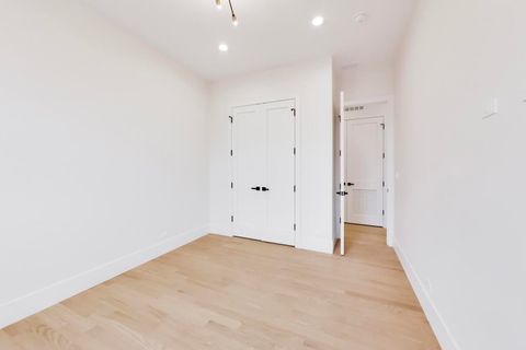 Tiny photo for 1244 N Kedzie Avenue #4, Chicago, IL 60651 (MLS # 12611854)