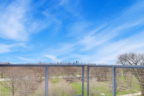 Tiny photo for 1244 N Kedzie Avenue #4, Chicago, IL 60651 (MLS # 12611854)