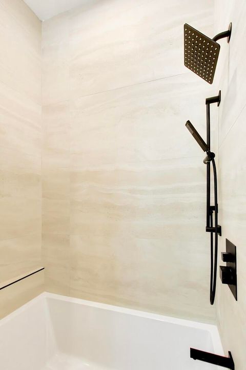 Tiny photo for 1244 N Kedzie Avenue #4, Chicago, IL 60651 (MLS # 12611854)