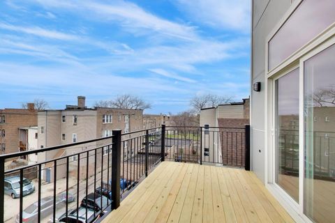 Tiny photo for 1244 N Kedzie Avenue #4, Chicago, IL 60651 (MLS # 12611854)