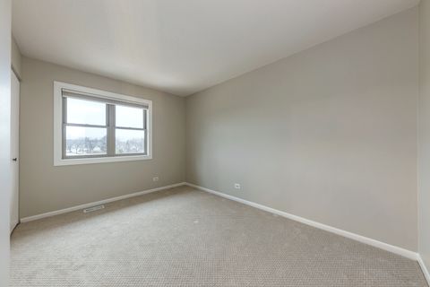 Tiny photo for 2010 Carriage Hill Road, Lisle, IL 60532 (MLS # 12574575)