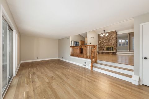 Tiny photo for 2010 Carriage Hill Road, Lisle, IL 60532 (MLS # 12574575)