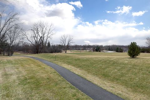 Tiny photo for 2010 Carriage Hill Road, Lisle, IL 60532 (MLS # 12574575)