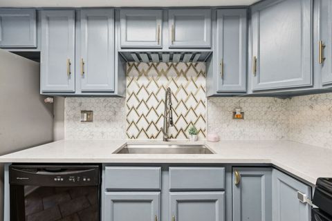 Tiny photo for 1129 Sausalito Court, Bartlett, IL 60103 (MLS # 12488901)