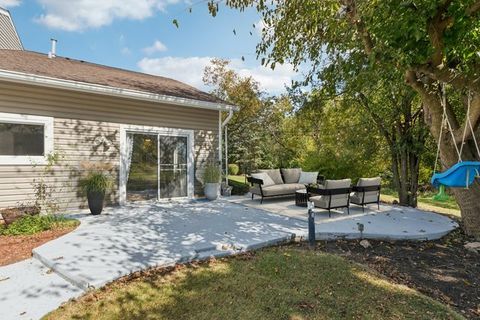 Tiny photo for 1129 Sausalito Court, Bartlett, IL 60103 (MLS # 12488901)