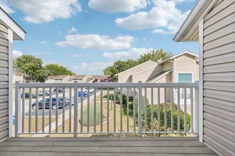 Tiny photo for 1129 Sausalito Court, Bartlett, IL 60103 (MLS # 12488901)