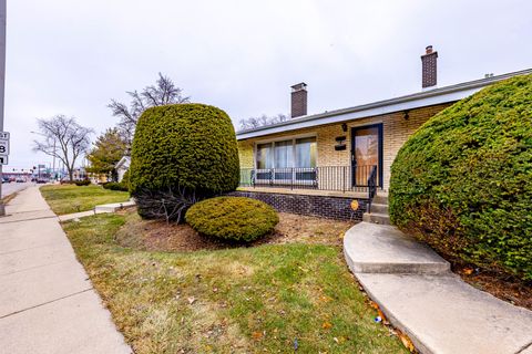 Photo of 1245 S Mannheim Road, Westchester, IL 60154 (MLS # 12551217)